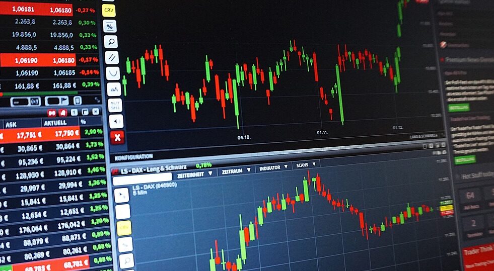Ibovespa hoje: índice fecha abaixo de 126 mil pontos após IPCA-15 acima do esperado