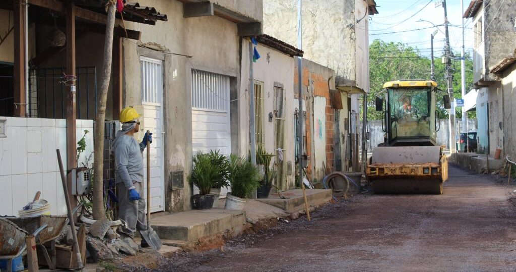 Recanto da Paz: obra avança com instalações de redes de drenagem, esgoto e pavimentação