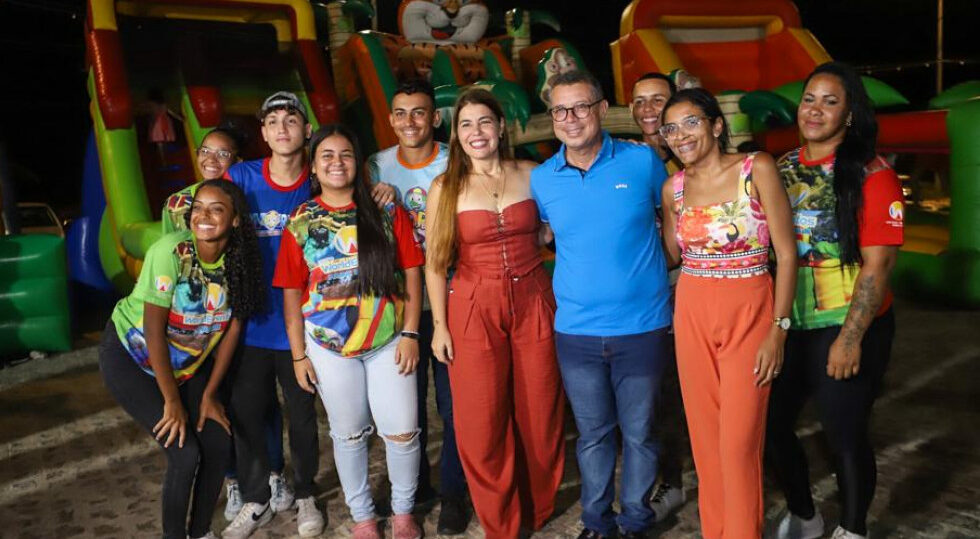 Governador encerra Vila do Natal Iluminado e anuncia programação para a Páscoa