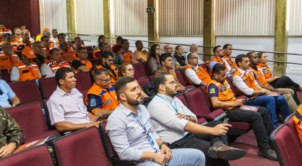 Preparação para a “quadra chuvosa” é debatida em seminário realizado pelo Governo do Estado