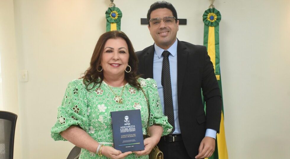Presidente Jeferson Andrade recebe visita da Presidente Susana Azevedo do TCE-SE