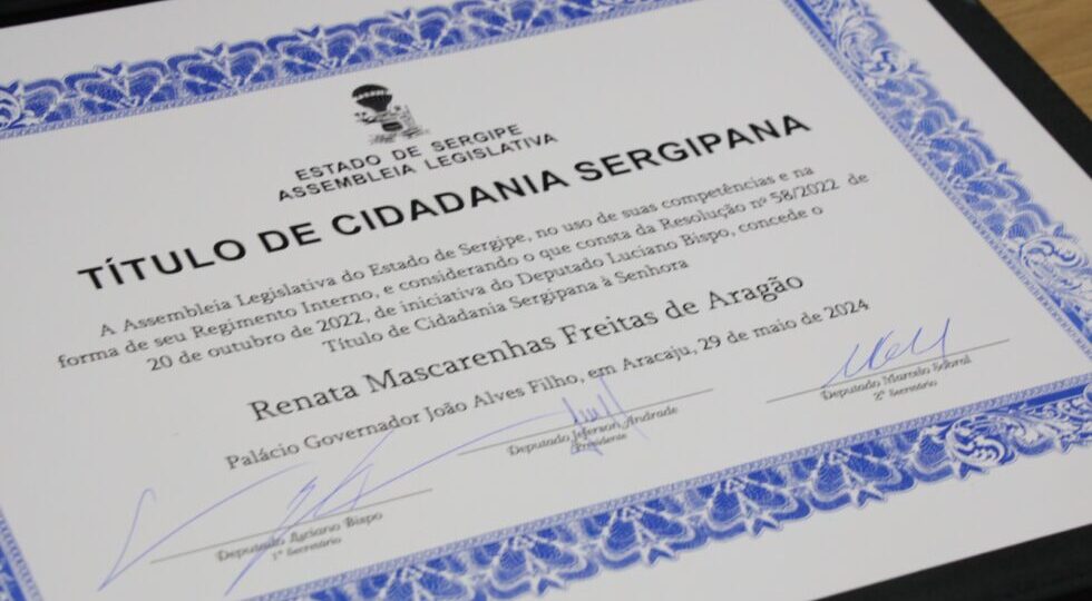 Títulos de Cidadania são entregues às personalidades que contribuem com Sergipe