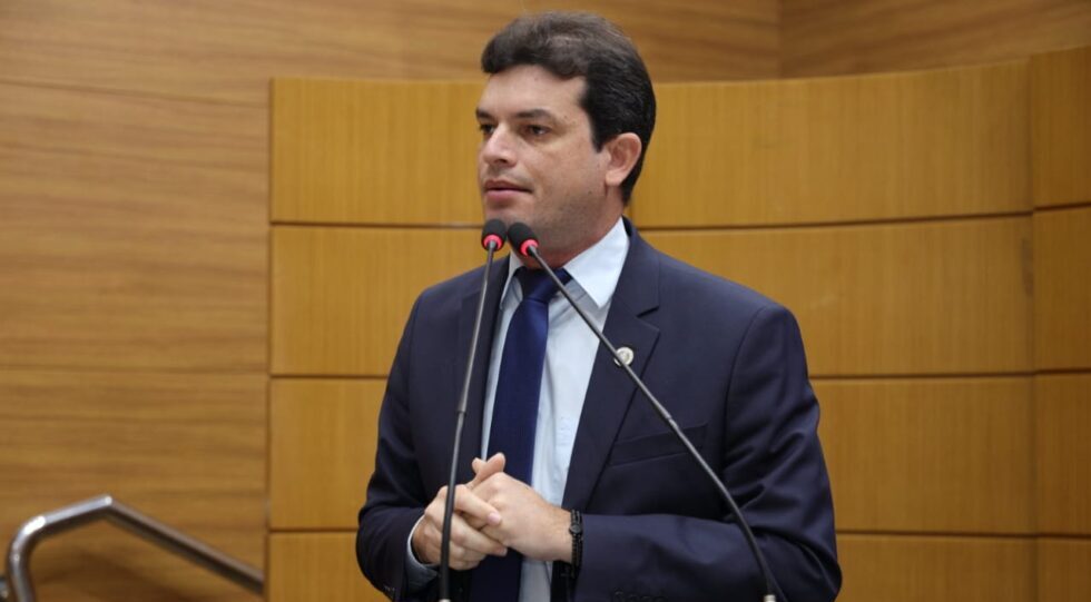 Deputado aborda Assembleia Geral do Consórcio Metropolitano do Transporte Público