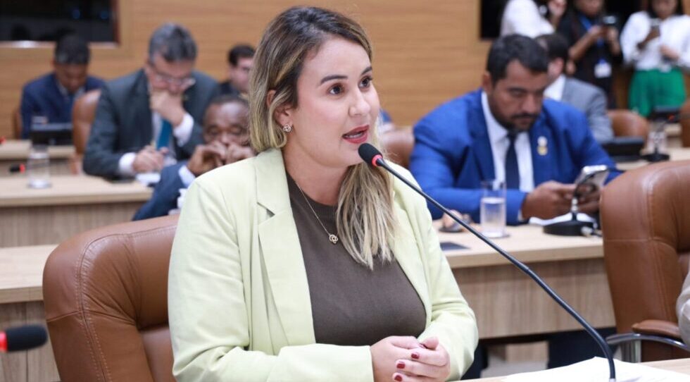 Kitty Lima tem projetos voltados à proteção animal aprovados
