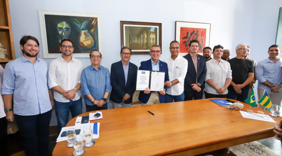 Governador Fábio Mitidieri assina acordo de cooperação com Festival de Artes de São Cristóvão no valor de R$ 3 milhões