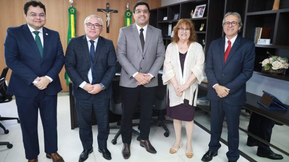 Alese e Academia Sergipana de Letras Jurídicas firmam Acordo de Cooperação Técnica