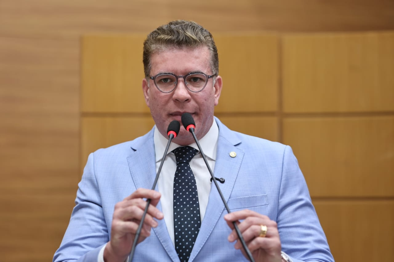 Cristiano Cavalcante exalta 64 anos do Banese e reforça papel estratégico para o desenvolvimento