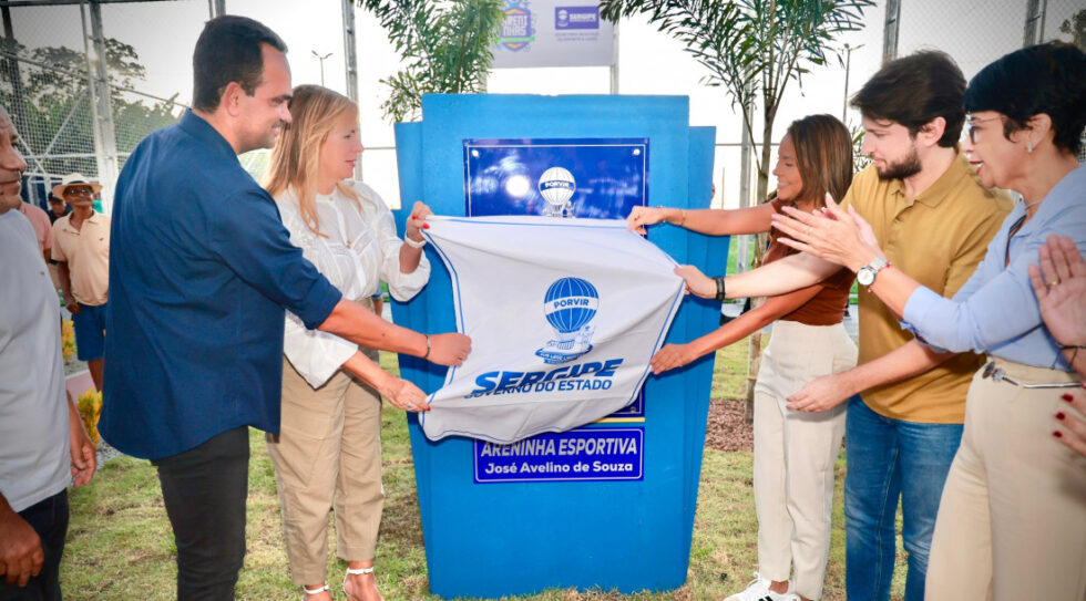 Governo de Sergipe leva investimentos ao sul do estado e amplia ações em educação e esporte