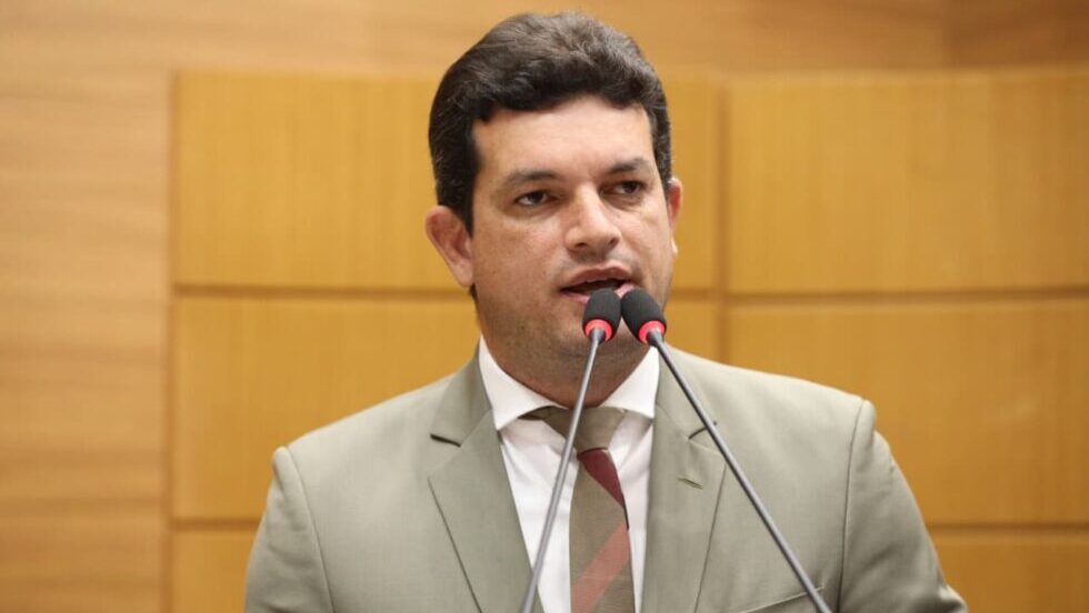 Deputado Paulo Júnior critica decisões unilaterais no Consórcio do Transporte Metropolitano